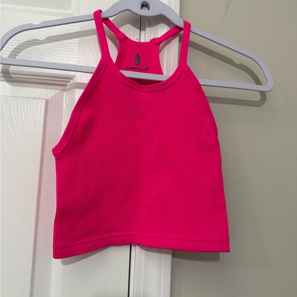 FREE PEOPLE MOVEMENT Happiness Runs Crop Tank IN IN HOT PINK - Picture 5 of 14